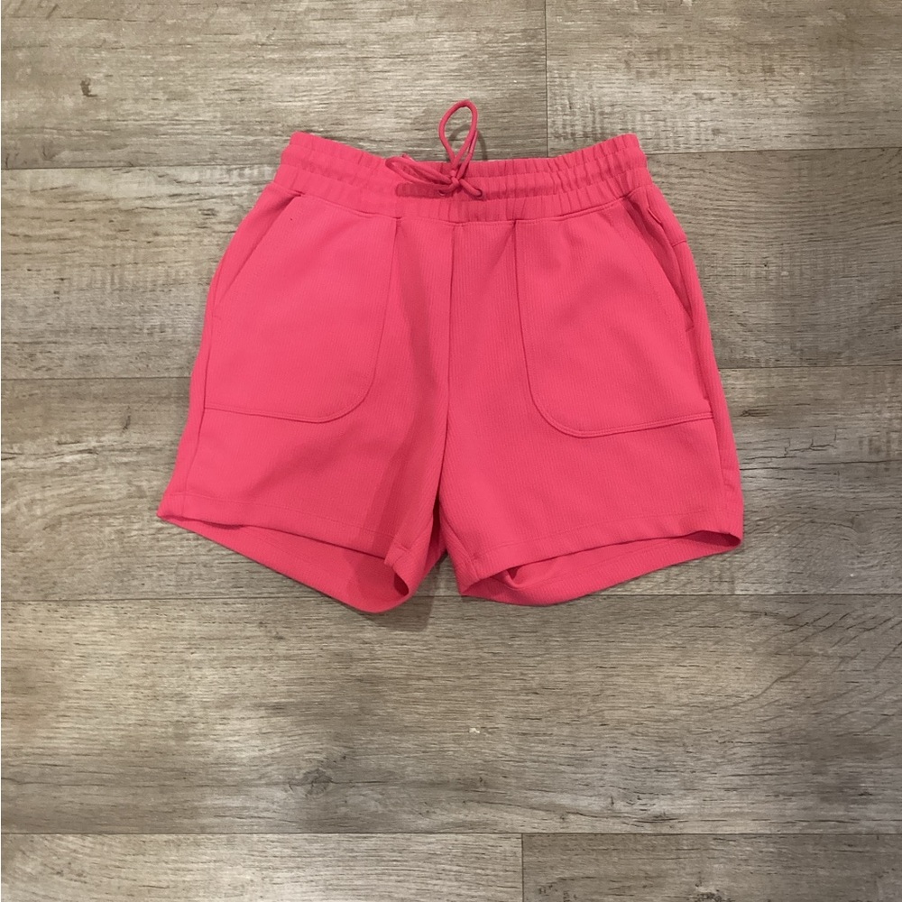 Mondetta Women's Coral Athletic Shorts